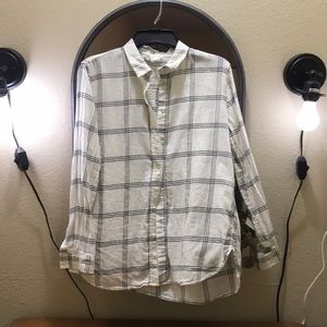 Lightweight plaid flannel button down